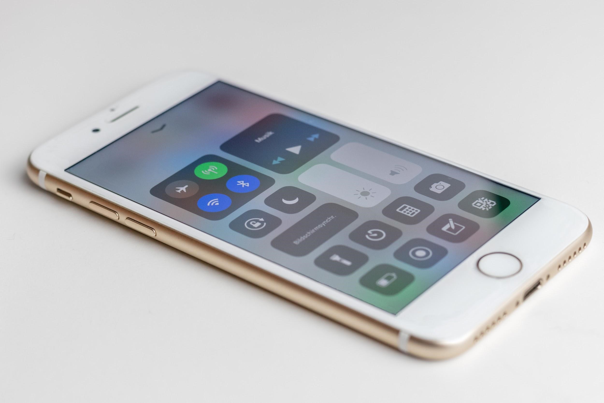 picture of an iphone